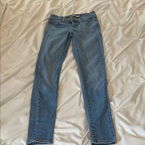 Levi's Women's Skinny Jeans in Blue